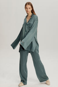 <transcy>TEAL</transcy>